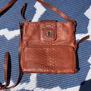 NWOT genuine leather Isaac Mizrahi crossbody
